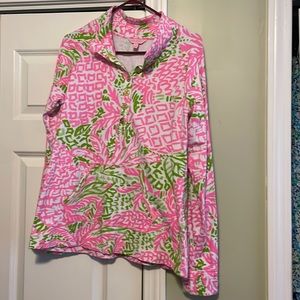 Lilly Pulitzer size large lightweight top.
